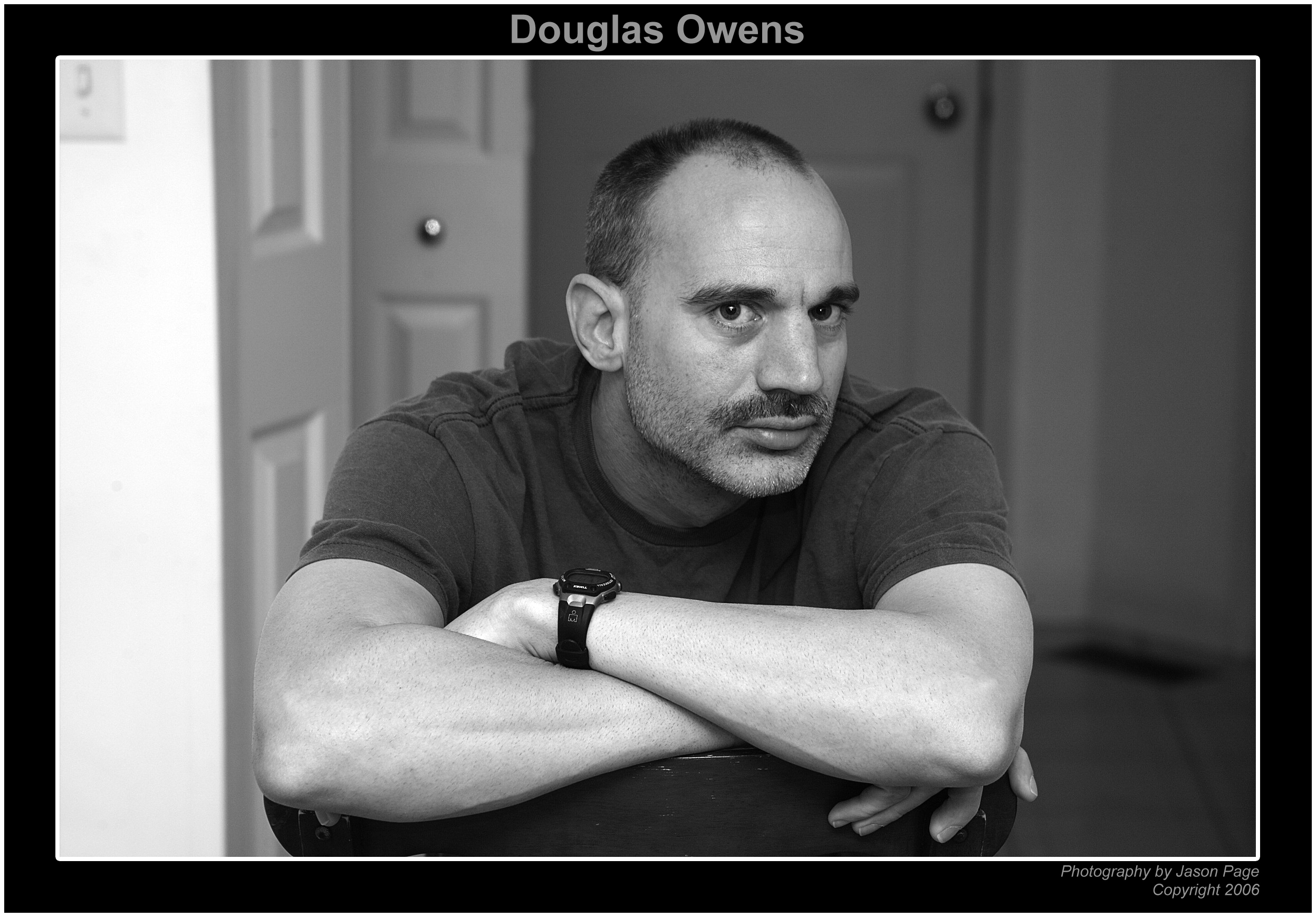 44281076.IMG01178bw copy.jpg