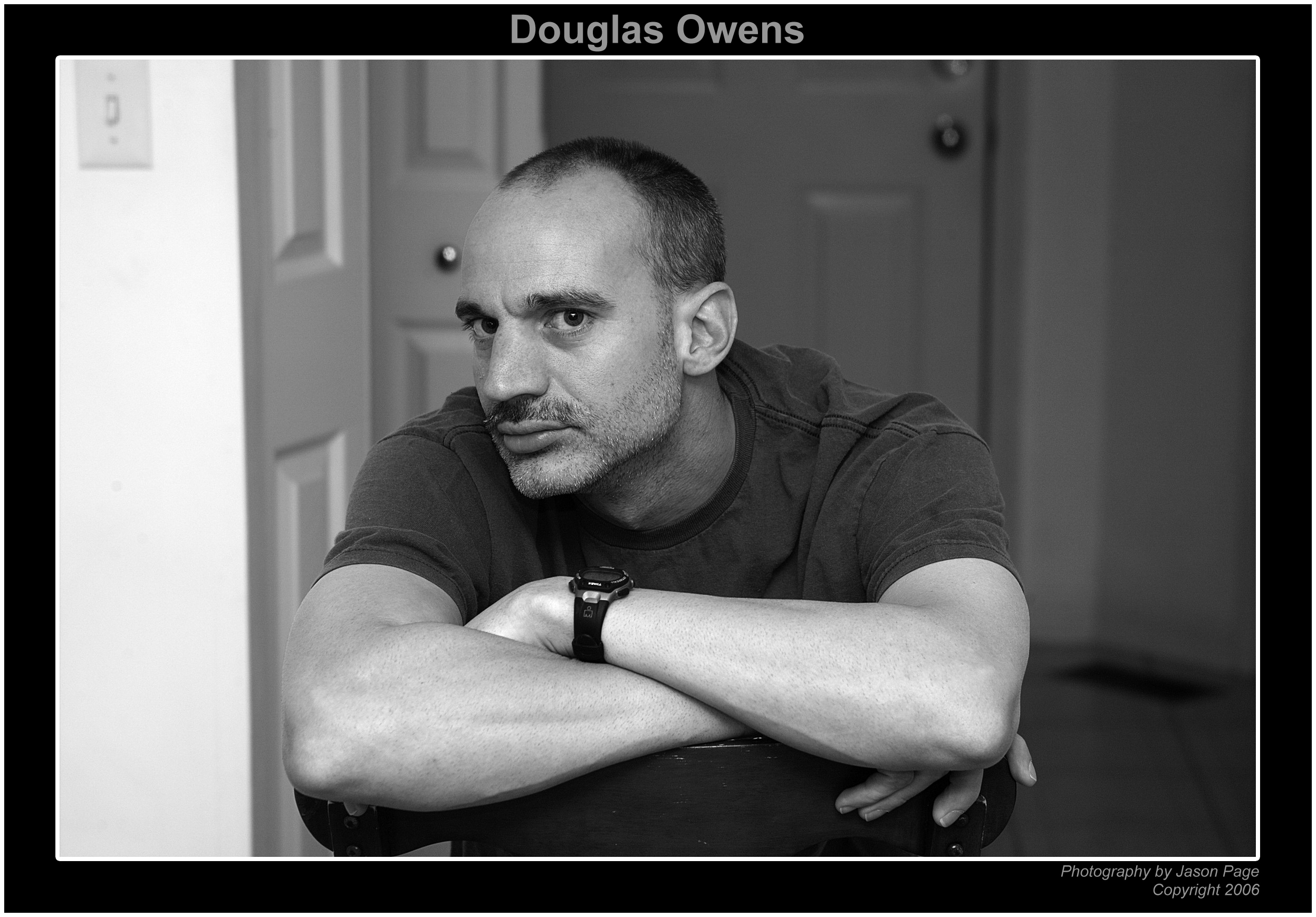 44281077.IMG01179bw copy.jpg